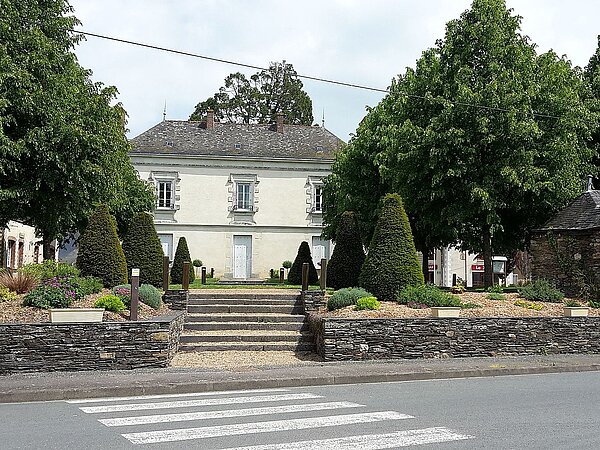 Mairie du Pin Mairie du Pin