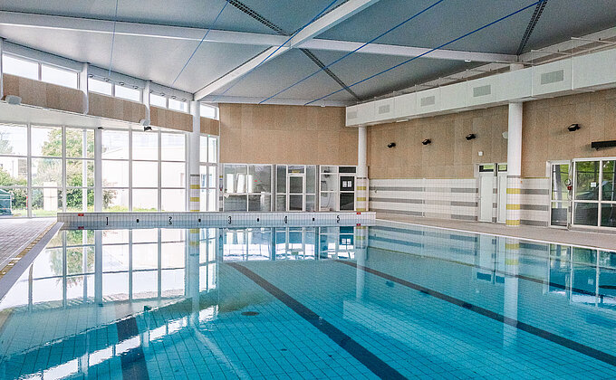 Bassin sportif du Centre aquatique Jean Blanchet