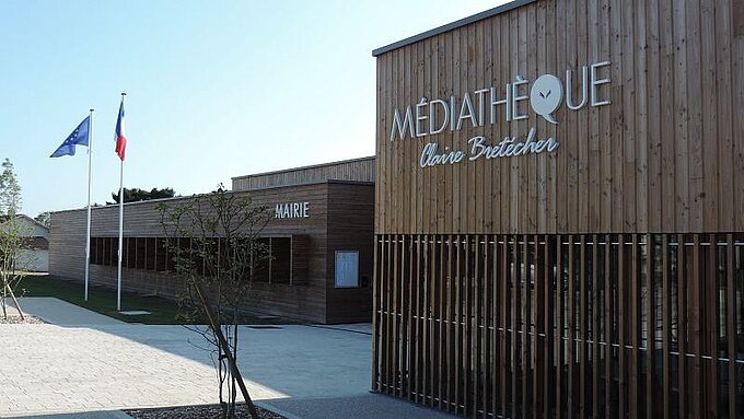 Médiathèque et mairie du Cellier Médiathèque et mairie du Cellier