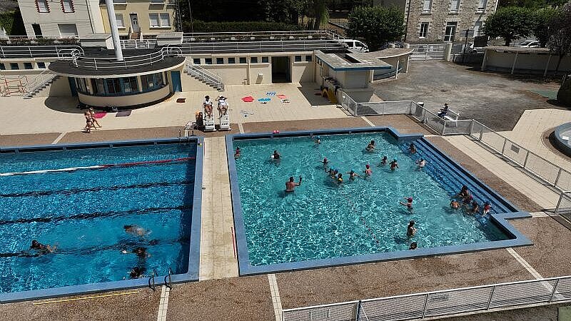 Piscine Alexandre Braud à Vallons-de-l'Erdre Piscine Alexandre Braud à Vallons-de-l'Erdre
