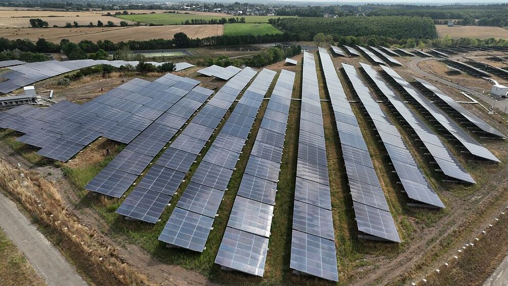 Inauguration de la Centrale photovoltaïque du Pays d'Ancenis Vue aérienne de la centrale photovoltaïque du Pays d'Ancenis