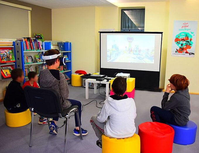 Animation jeux vidéos de l'espace multimédia Animation jeux vidéos de l'espace multimédia