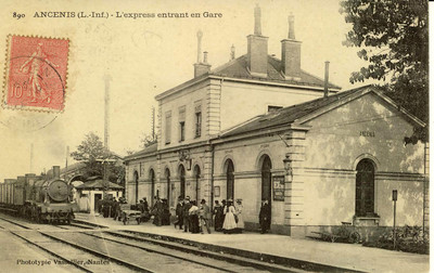 Carte postale de la gare d'Ancenis vers 1910
